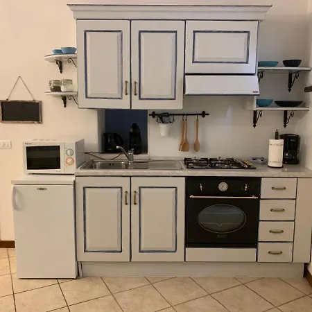 拉迦塔克里奥度假屋 度假居 莱万托